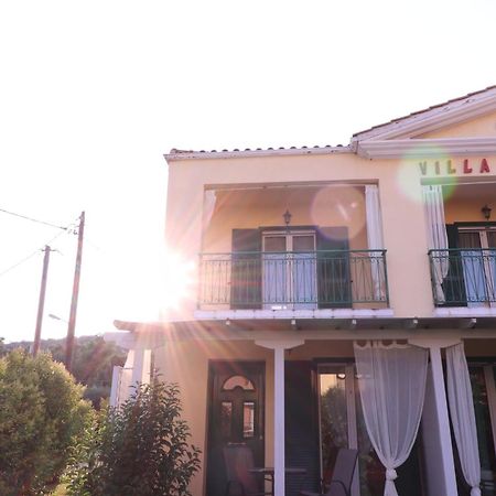 Villa Ladina Ліґія Екстер'єр фото